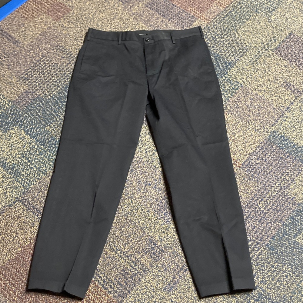 Van Heusen Classic Black Dress Pants